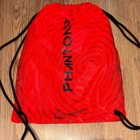 Nike Phantom Red and Black Drawstring Backpack - Picture 2 of 6